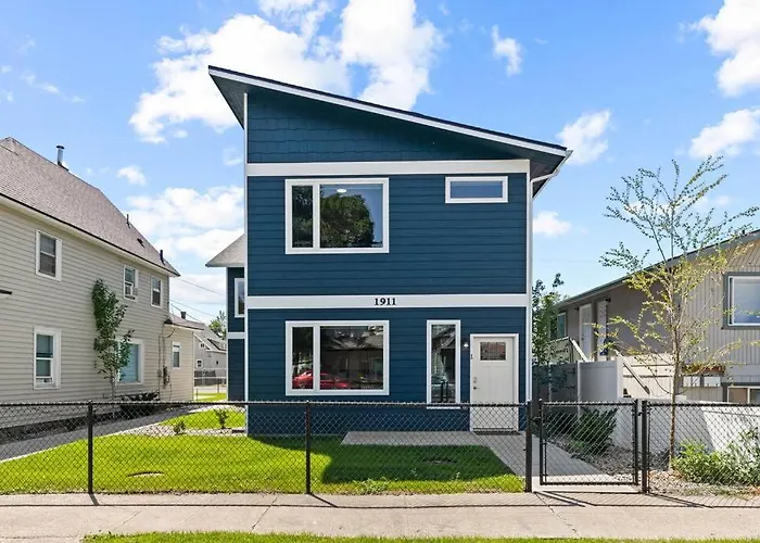 Brand New 3Bd 2 5Bth Triplex Unit Near Downtown