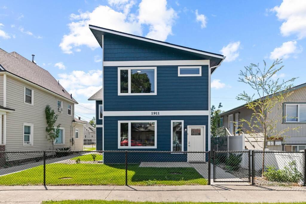 Apartment Brand New 3bd 2 5bth Triplex Unit Near Downtown