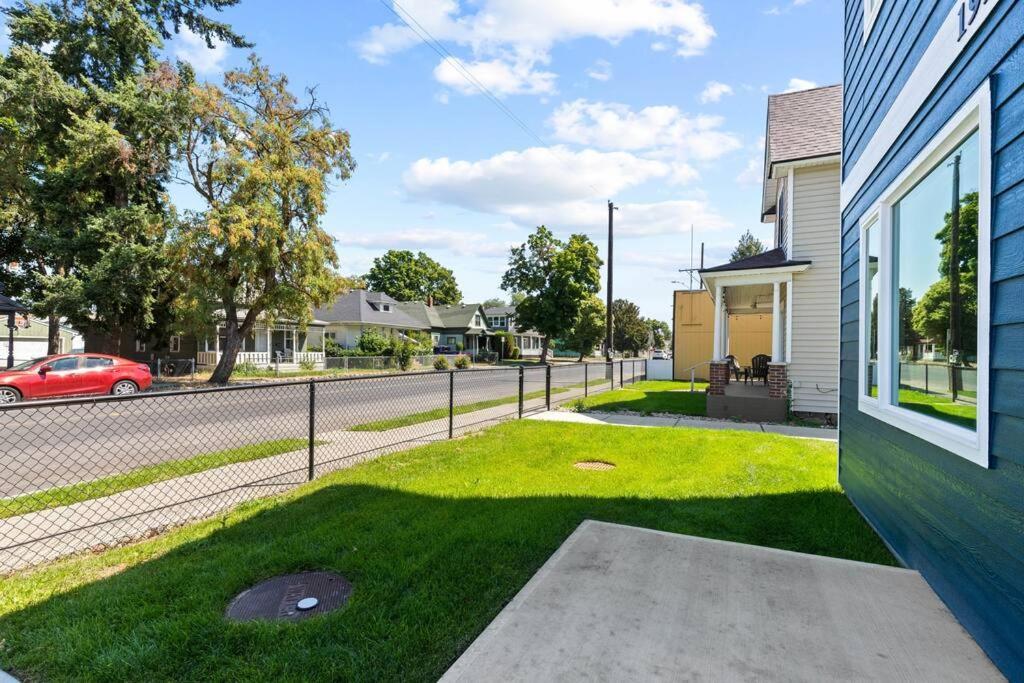 Brand New 3bd 2 5bth Triplex Unit Near Downtown