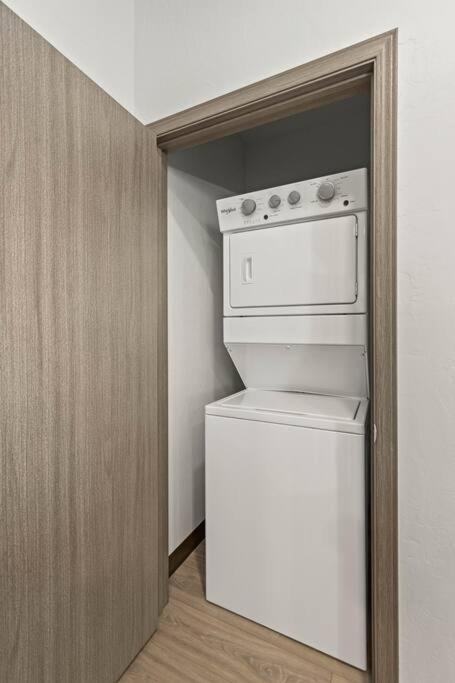 Apartment Brand New 3bd 2 5bth Triplex Unit Near Downtown Spokane