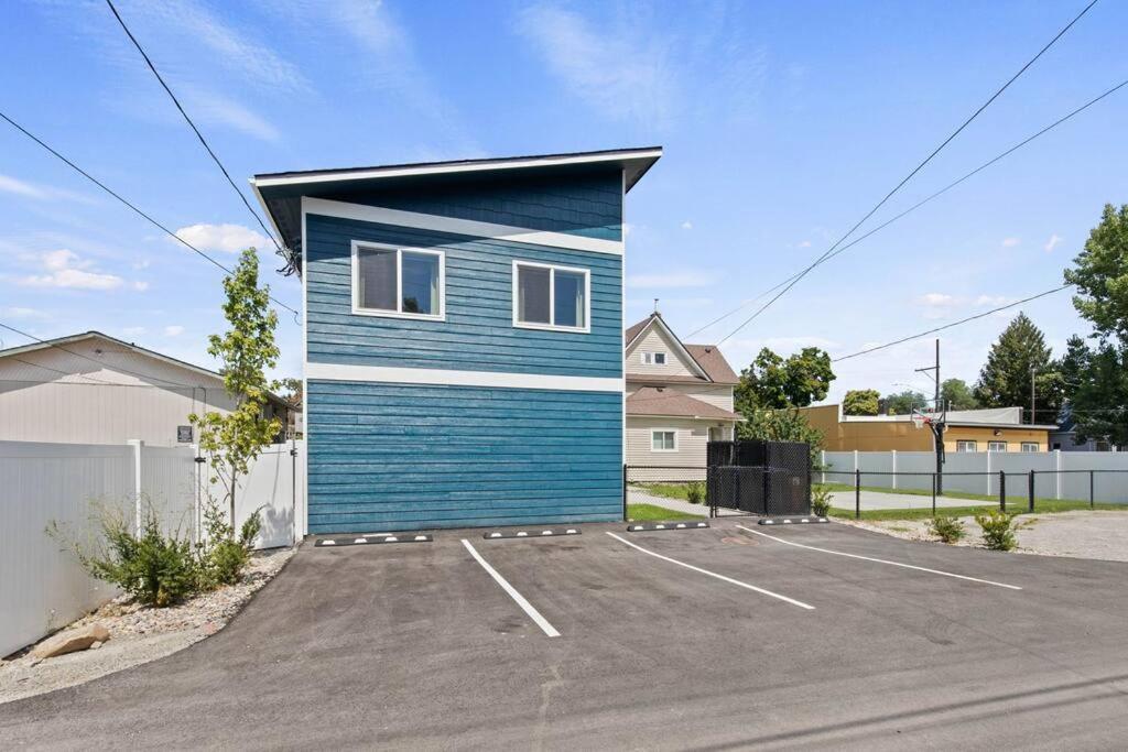 Brand New 3bd 2 5bth Triplex Unit Near Downtown Apartment Spokane